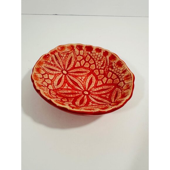 Handcrafted Red Floral Ceramic Bowl Textured Lace / Floral Design Decorative - Picture 5 of 9